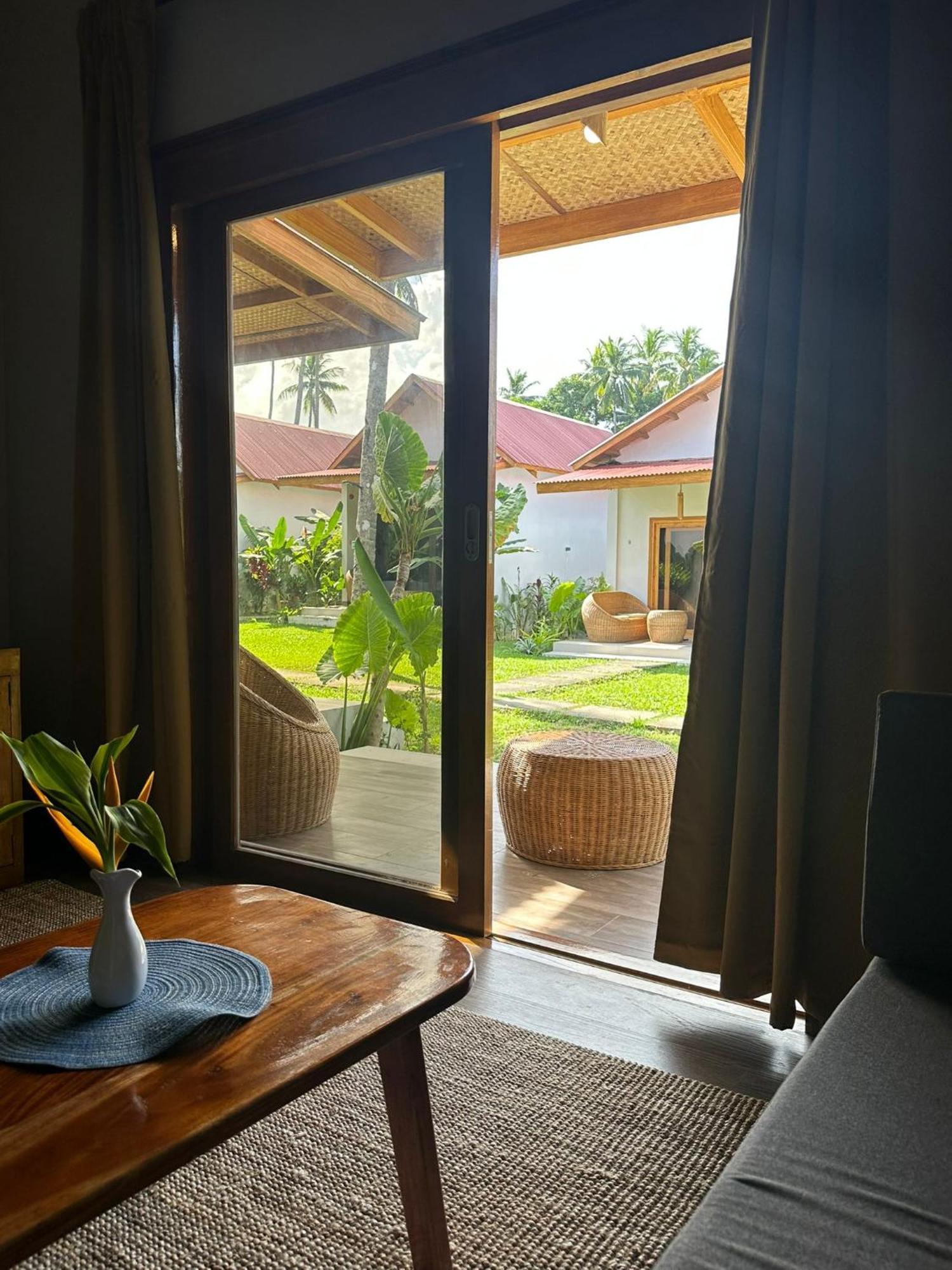 Anitsa Resort 爱妮岛 外观 照片